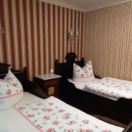 Ebersbach-Neugersdorf Pension Spreeeck מראה חיצוני תמונה