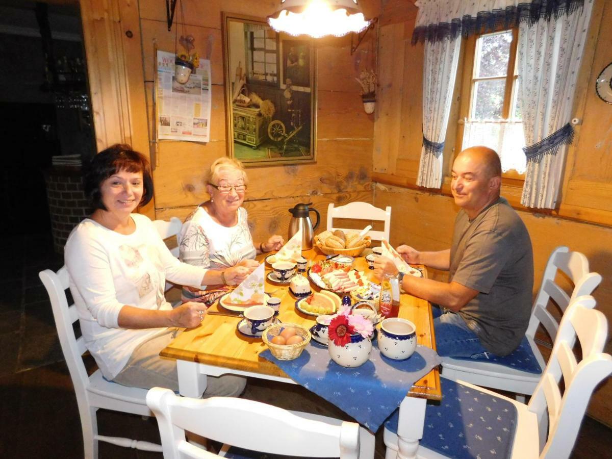 Ebersbach-Neugersdorf Pension Spreeeck מראה חיצוני תמונה